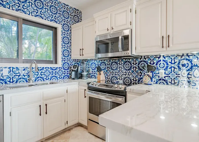 Casa Del Mar Dorado 101 2br Beachfront