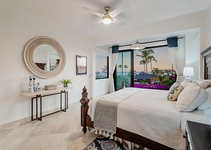 Casa Del Mar Dorado 101 2br Beachfront San Jose del Cabo