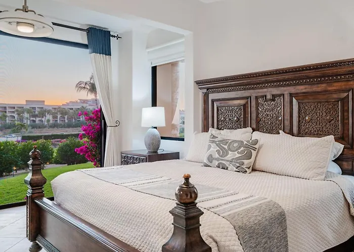 Casa Del Mar Dorado 101 2br Beachfront Holiday home *